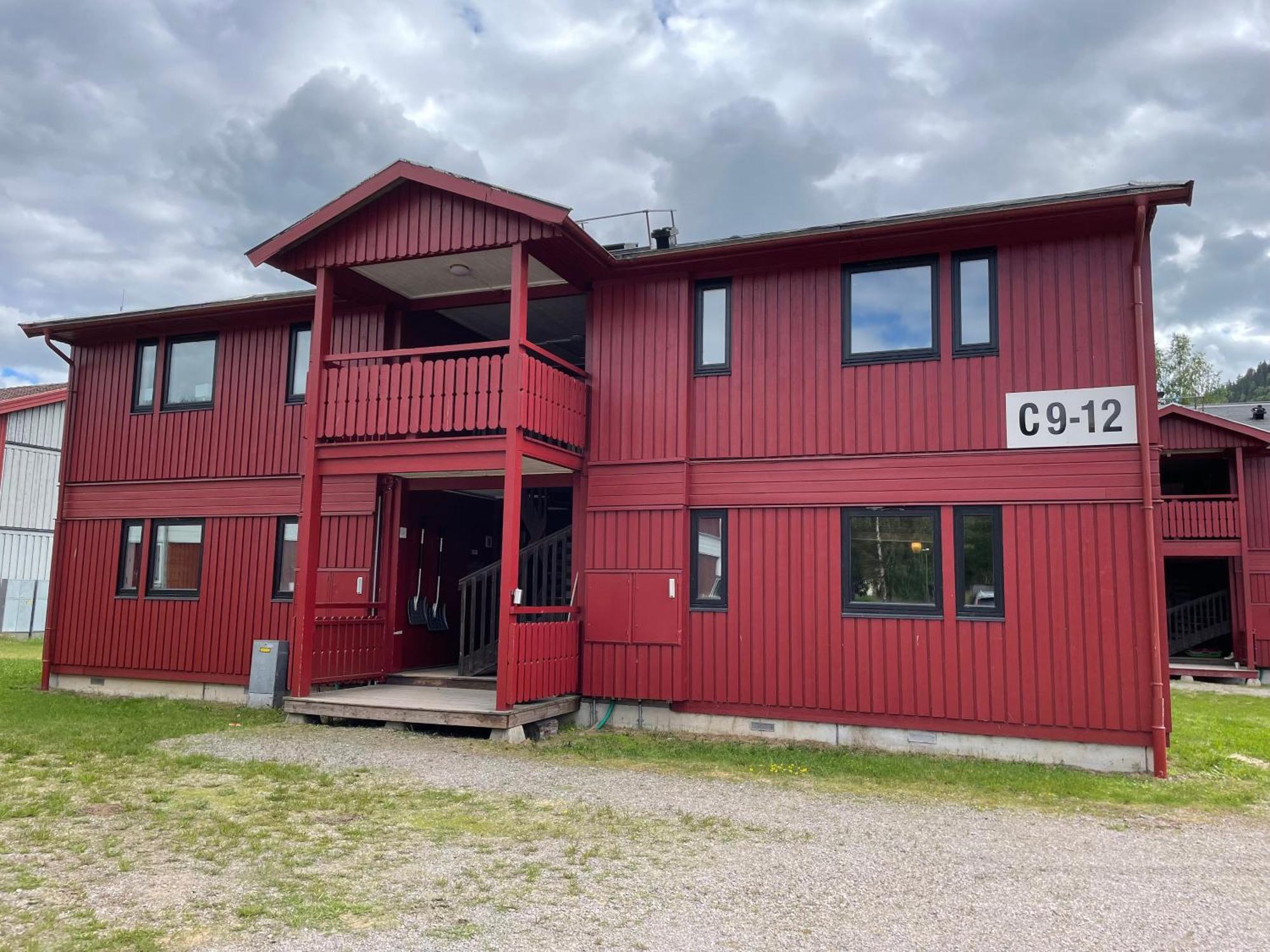 Lassiebyn 10 Entire Apartment With Parking & Kitchen Branäs Eksteriør billede
